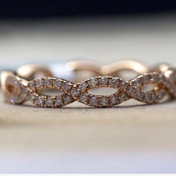 NWOT rose gold plated twist ring - Picture 3 of 4